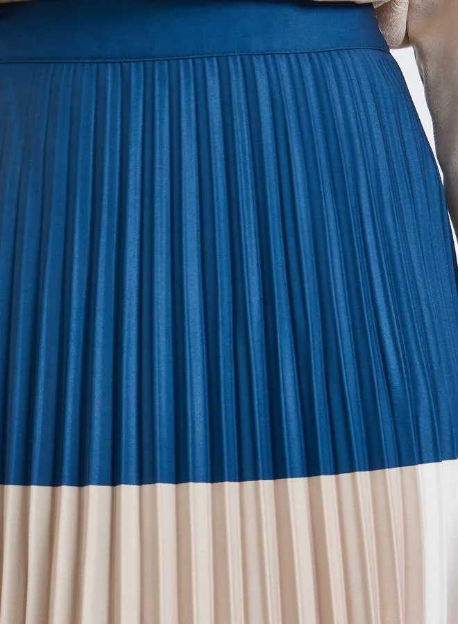 Styli Women Color Block Pleated A-Line Maxi Skirt